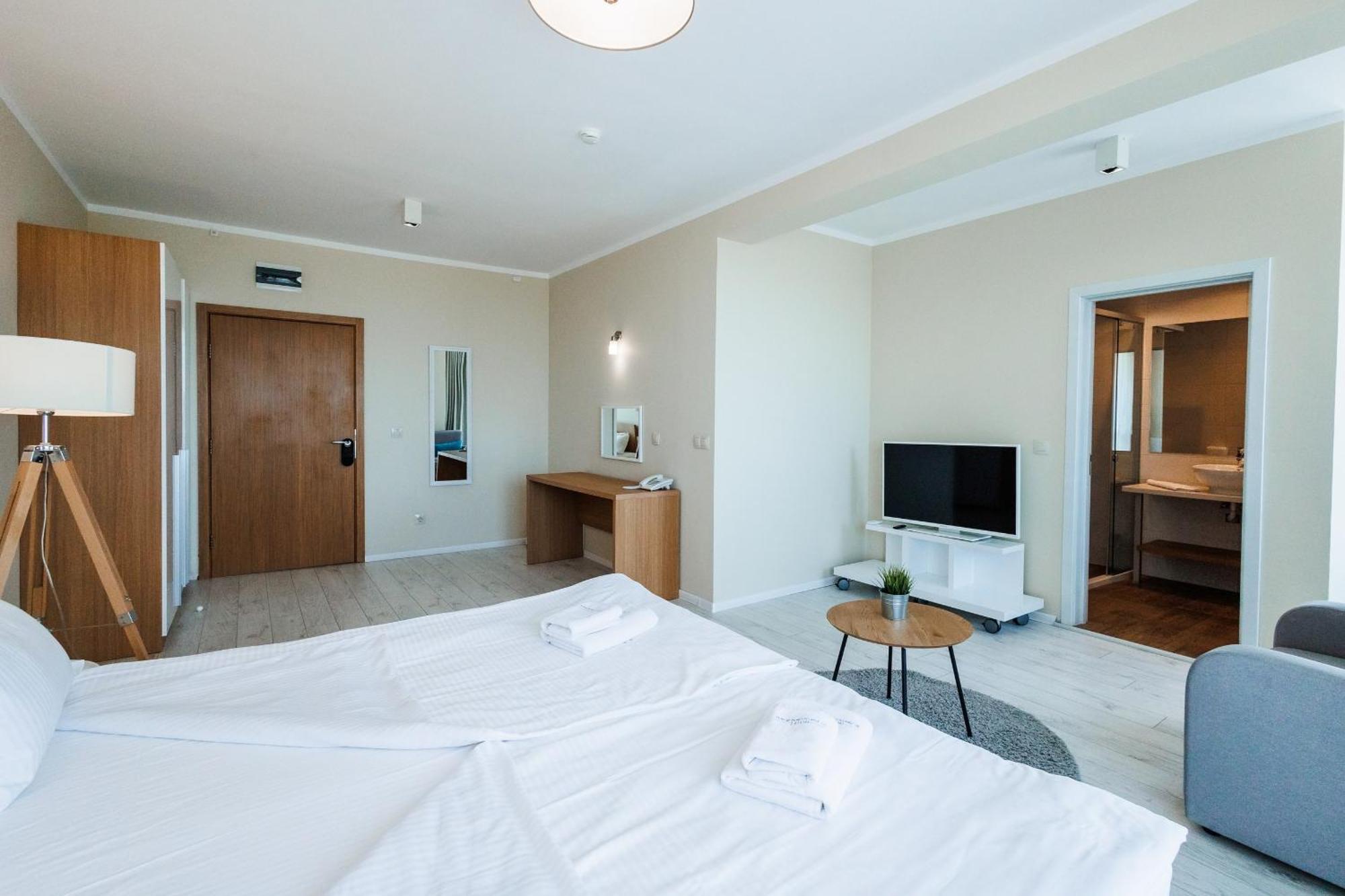 St. Panteleimon Beach Hotel Nesebar Exteriör bild