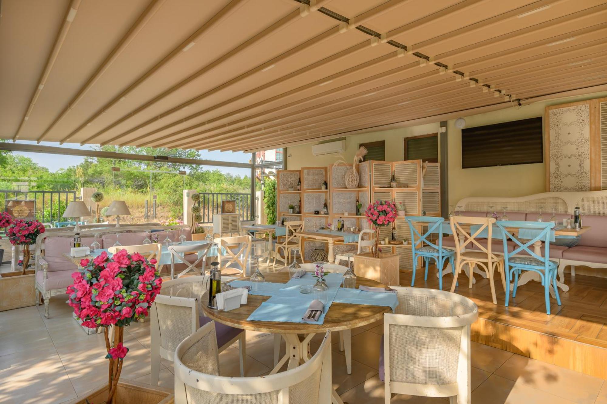 St. Panteleimon Beach Hotel Nesebar Exteriör bild