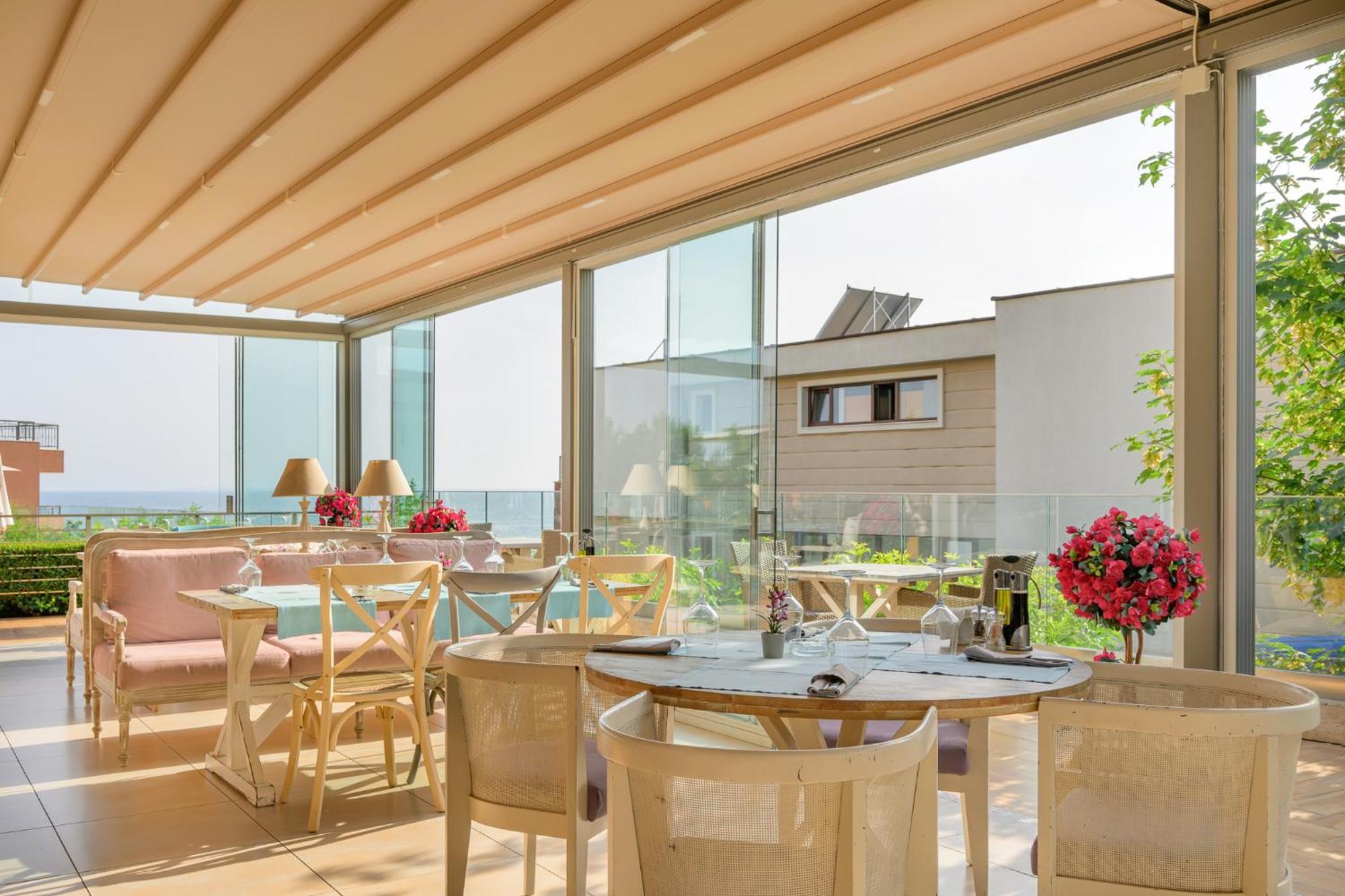 St. Panteleimon Beach Hotel Nesebar Exteriör bild